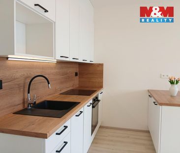 Pronájem bytu 1+kk a garsoniéry 37 m² - Photo 1