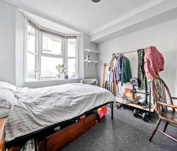 4 bedroom terraced house to rent - Photo 4