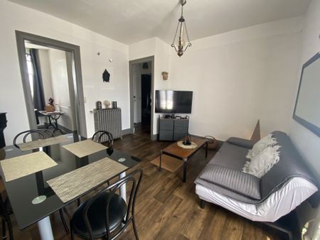 Location Appartement 3 pièces 59m² TROYES 10000 - Photo 2