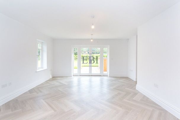 Silwood Road, Sunningdale Park, SL5 0FY - Photo 1