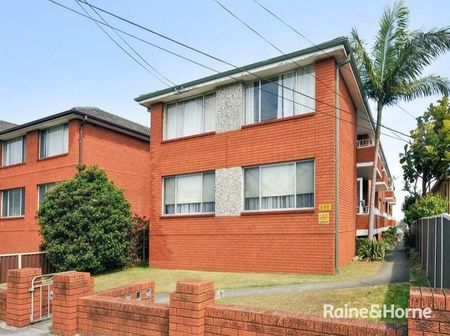 BRIGHT & SUNNY UNIT - Photo 2