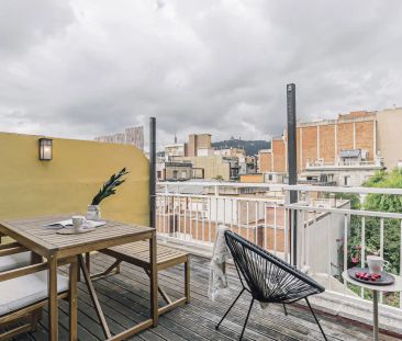 3-bedroom apartment for rent in La Salut - Photo 3