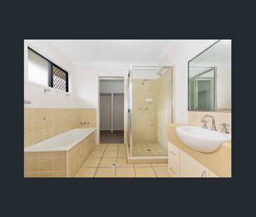 Quite Crescent | Close to Shops - Photo 3