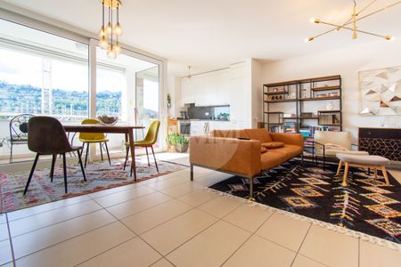 SPACIOUS AND BRIGHT 2.5 ROOMS - Photo 5