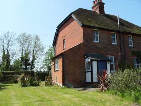 Lower Ensden Cottages, Lower Ensden Road, Old Wives Lees - Photo 3