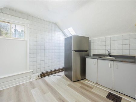 For Lease - 166 Main Street Unit# 2, Brampton, Ontario - Photo 3