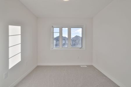 For Lease - 66 Mckernan Avenue, Brantford, Ontario - Photo 5