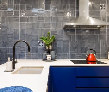 Stunning three bedroom terraced home - Photo 6