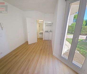 Location Appartement 1 pièce 13m² FONTAINEBLEAU 77300 - Photo 1