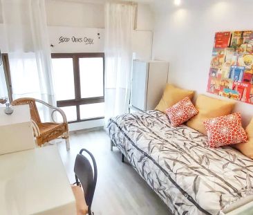 Room in a shared 3-bedroom apartment for rent in Vistafranca. - Photo 2