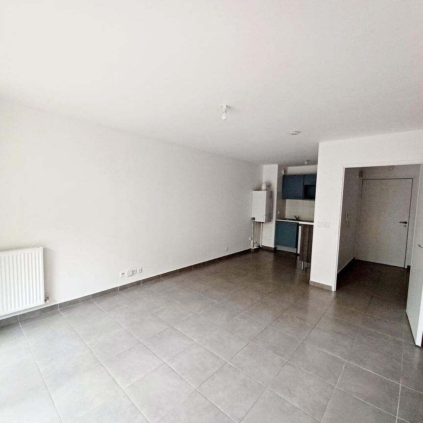 location Appartement T2 DE 43.48m² À PONTAULT COMBAULT - Photo 1