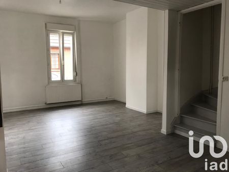 Maison 2 pièces de 80 m² à Saint-Quentin (02100) - Photo 2