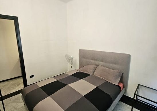 Via via casaregis, Genova, Liguria 16131