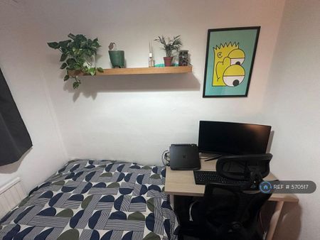 3 bedroom terraced house to rent - Photo 5