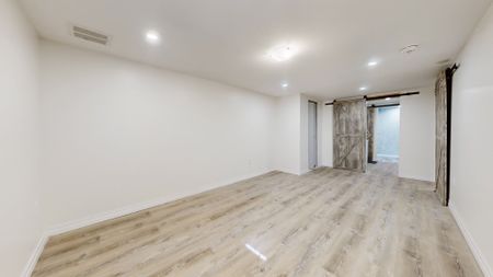 For Lease - 4219 Stouffville Road, Whitchurch-Stouffville, Ontario - Photo 3