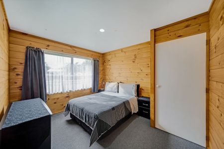 Spacious on Cargill - Photo 2