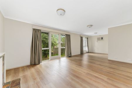 Charming Classic in Quiet Court – Ready to Move In! - Photo 3