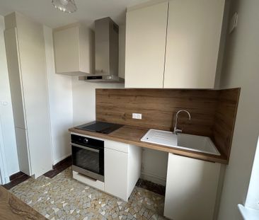 Location Appartement 3 pièces 72m² VICHY 03200 - Photo 3