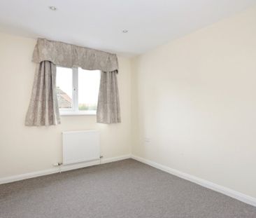 2 bedroom bungalow to rent - Photo 6