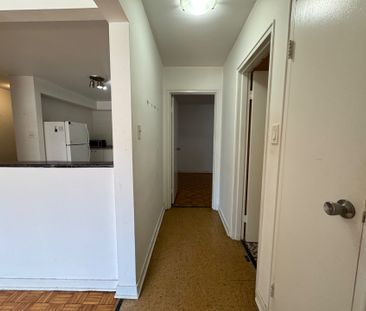 For Lease - 6049 Culp Street Unit# 3, Niagara Falls, Ontario - Photo 1