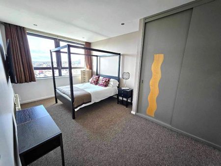 3 bedroom apartment to rent - Photo 3