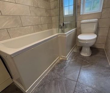 3 bedroom apartment to rent - Photo 6