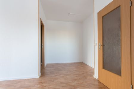 Schöne 3-Zimmer-Wohnung in grüner Umgebung - Foto 4