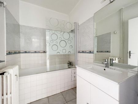 APPARTEMENT 2 PIECES - QUARTIER HOPITAL - Photo 5