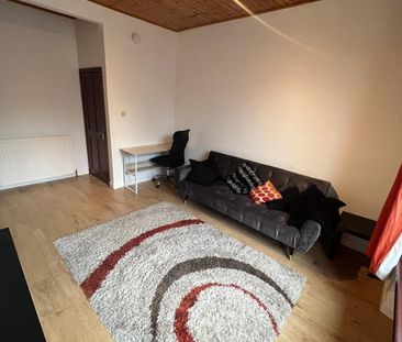 1 Bed Flat, Victoria Road, AB11 - Photo 1