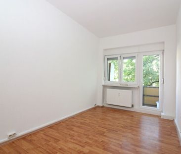 Attraktive 3 Zimmer-Wohnung mit Balkon in Mannheim-Lindenhof - Foto 1