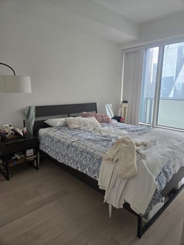 For Lease - 8 The Esplanade N/A Unit# 2203, Toronto, Ontario - Photo 3
