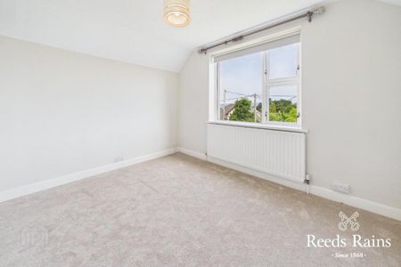 15 Millvale Road, Hillsborough, BT26 6HR - Photo 5