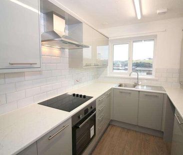 Biscombe Gardens, Saltash, PL12 - Photo 1