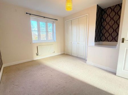 2 bedroom semi-detached house to rent - Photo 4