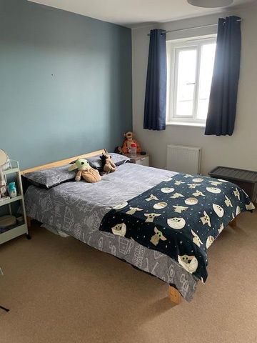 5 Bed Semi-Detached House, Long Down Avenue, BS16 - Photo 3