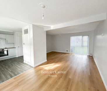 3 bedroom terraced house to rent - Photo 2