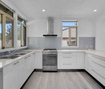 26 TORRENS STREET, Waterford West QLD 4133 - House For Rent | Domain - Photo 4