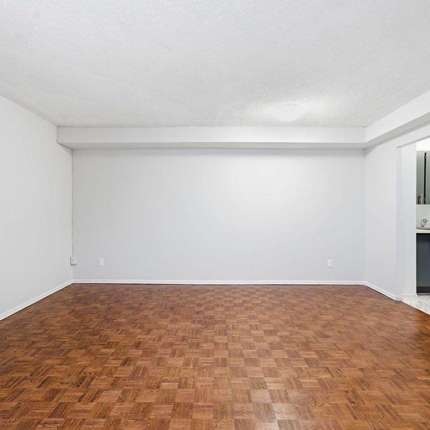 For Lease - 2350 Dundas Street Unit# 2607A, Toronto, Ontario - Photo 1