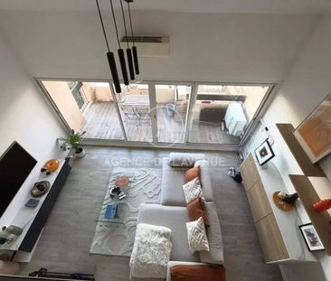 T2 MEUBLE EN DUPLEX 83150 BANDOL - Photo 1
