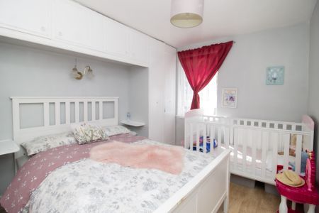 Rothbury Cottages, SE10, London - Photo 4