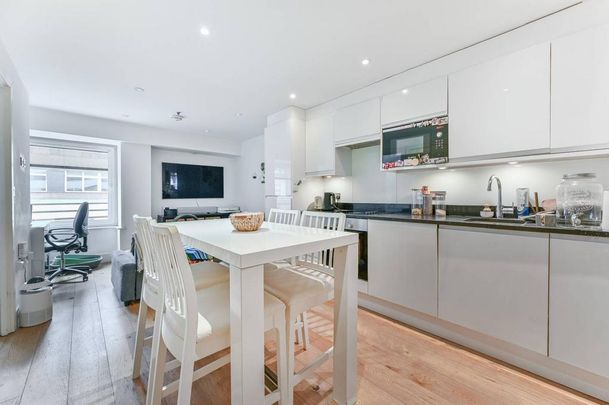 1 bedroom flat to rent - Photo 1