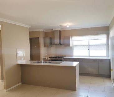 Apply Now - Century 21 &vert; the Paramount Group - Photo 4