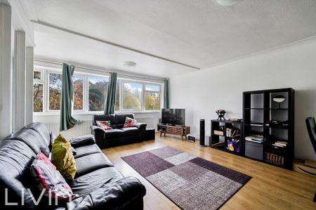 4 bedroom terraced house to rent - Photo 3