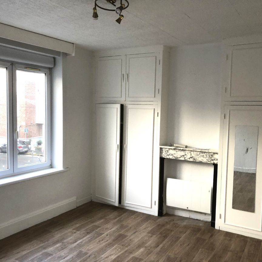 Location Appartement 2 pièces 33m² LILLE 59260 - Photo 1