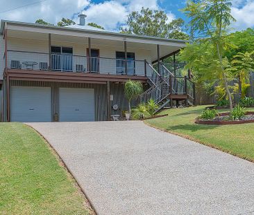 `Modern Elevated Living in the Heart of Cooroy - Photo 6
