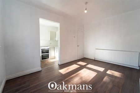 3 bedroom semi-detached house to rent - Photo 3