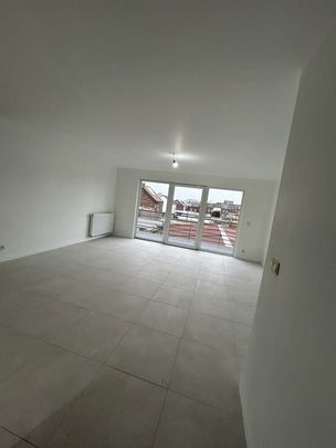 Appartement te huur - Photo 1