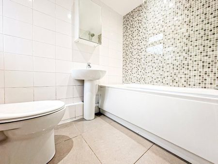 2 bedroom terraced house to rent - Photo 5