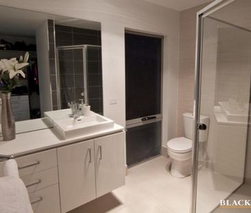 50 Anna Morgan Circuit, Bonner ACT 2914 - House For Rent | Domain - Photo 1