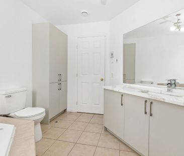 Appartement à louer - Saint-Eustache (Nord Est) - Photo 5